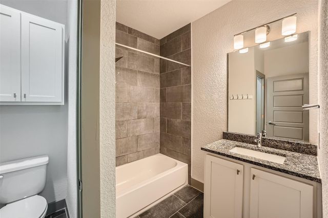 12264 Abbey Glen LN, Austin, TX 78753