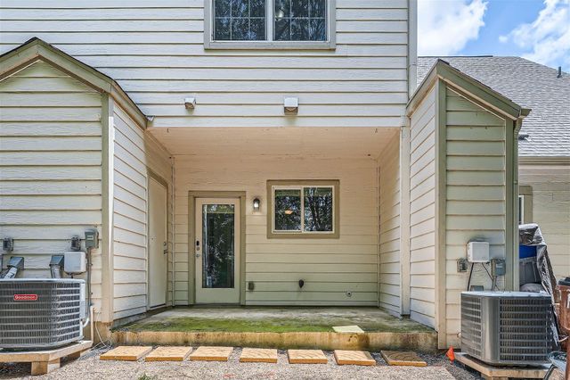 12264 Abbey Glen LN, Austin, TX 78753
