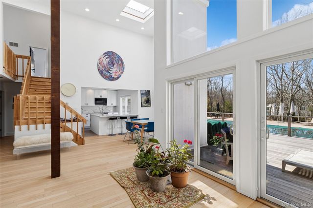 44 Diane Drive, East Hampton, NY 11937