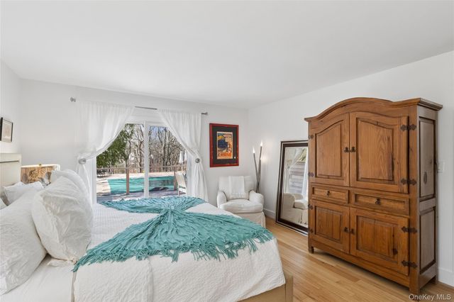 44 Diane Drive, East Hampton, NY 11937