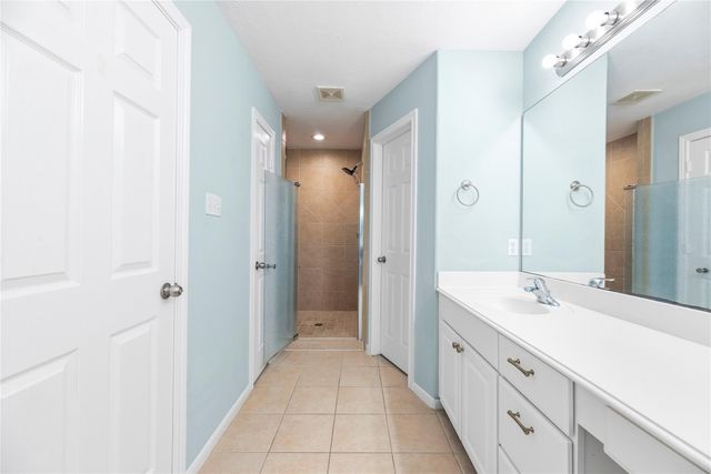 5227 Brinkman Court, Houston, TX 77091