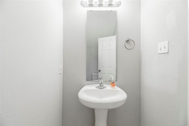 5227 Brinkman Court, Houston, TX 77091