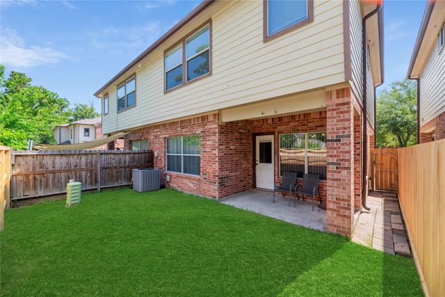 5227 Brinkman Court, Houston, TX 77091