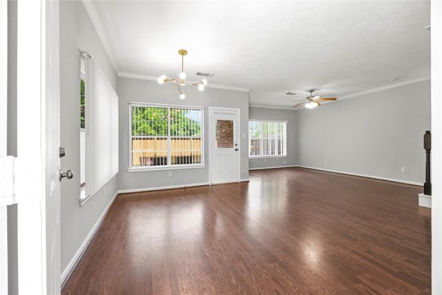 5227 Brinkman Court, Houston, TX 77091