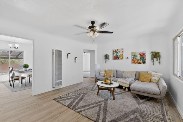 1318 Truman Street SE, Albuquerque, NM 87108
