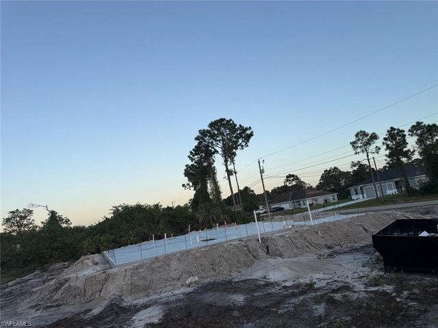 655 Grant BLVD, Lehigh Acres, FL 33974