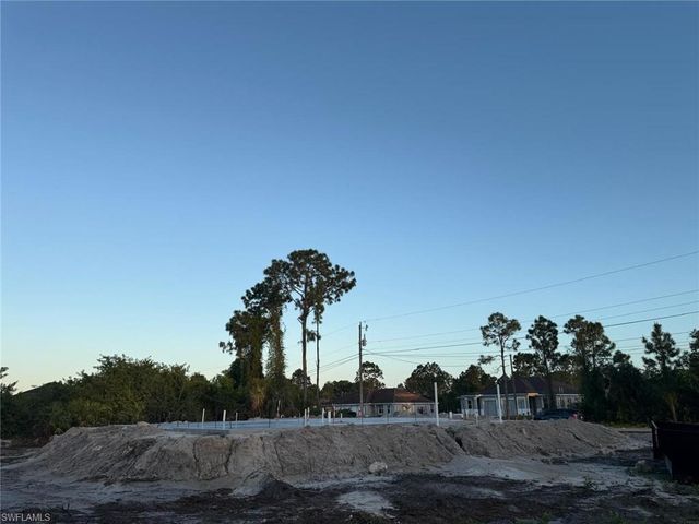 655 Grant BLVD, Lehigh Acres, FL 33974