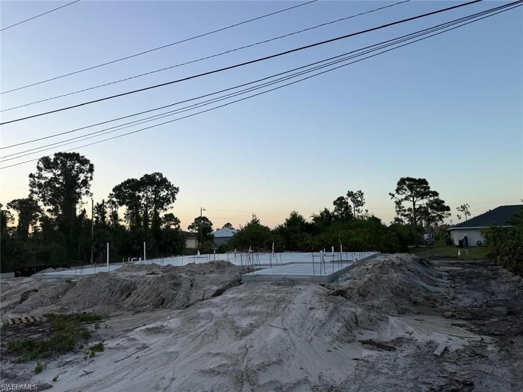 655 Grant BLVD, Lehigh Acres, FL 33974