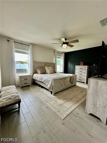 2218 SE 4th ST, Cape Coral, FL 33990