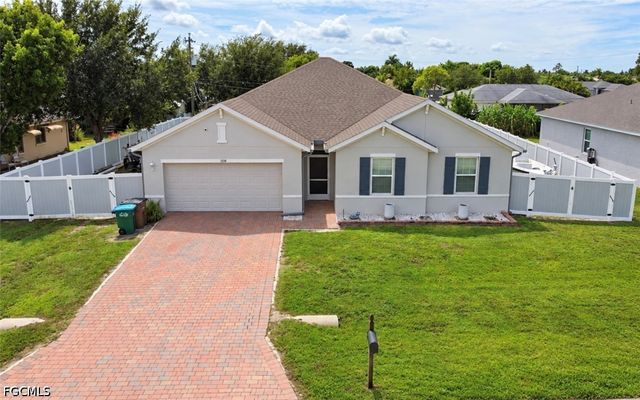 2218 SE 4th ST, Cape Coral, FL 33990