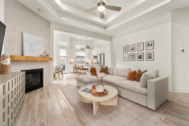 115 Beneteau DR 77, Austin, TX 78738