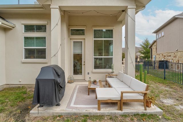 115 Beneteau DR 77, Austin, TX 78738