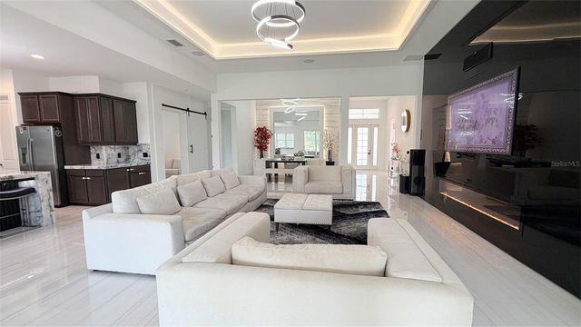 8294 GRANDE SHORES DRIVE, Sarasota, FL 34240