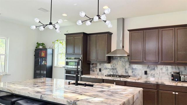 8294 GRANDE SHORES DRIVE, Sarasota, FL 34240