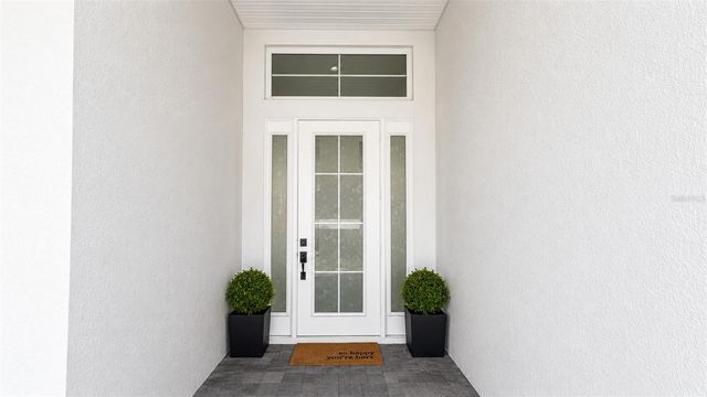8294 GRANDE SHORES DRIVE, Sarasota, FL 34240