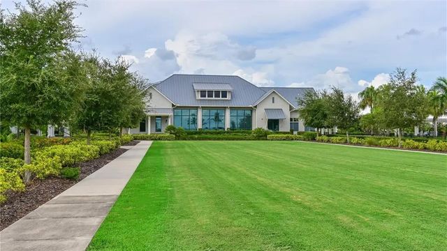 8294 GRANDE SHORES DRIVE, Sarasota, FL 34240