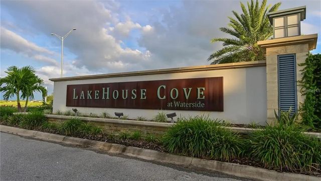 8294 GRANDE SHORES DRIVE, Sarasota, FL 34240