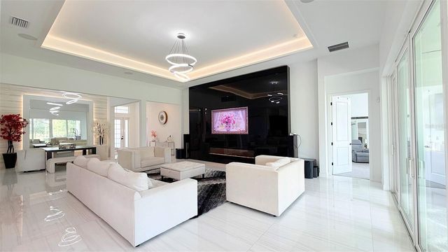 8294 GRANDE SHORES DRIVE, Sarasota, FL 34240
