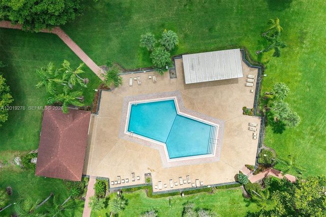 13700 SW 14th Street 411D, Pembroke Pines, FL 33027