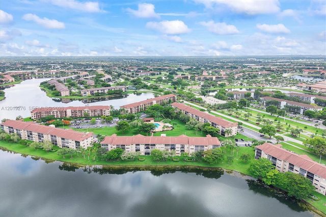 13700 SW 14th Street 411D, Pembroke Pines, FL 33027