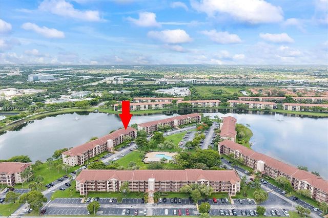 13700 SW 14th Street 411D, Pembroke Pines, FL 33027