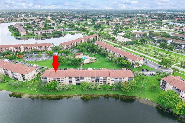 13700 SW 14th Street 411D, Pembroke Pines, FL 33027