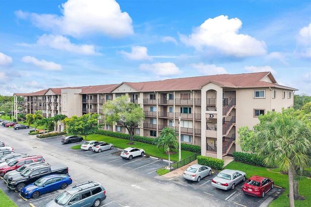 13700 SW 14th Street 411D, Pembroke Pines, FL 33027