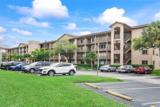13700 SW 14th Street 411D, Pembroke Pines, FL 33027