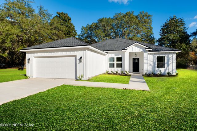 26 BITTERROOT Avenue, Middleburg, FL 32068
