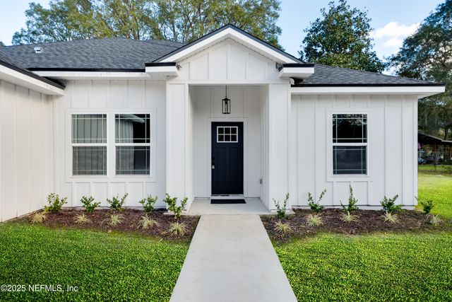 26 BITTERROOT Avenue, Middleburg, FL 32068