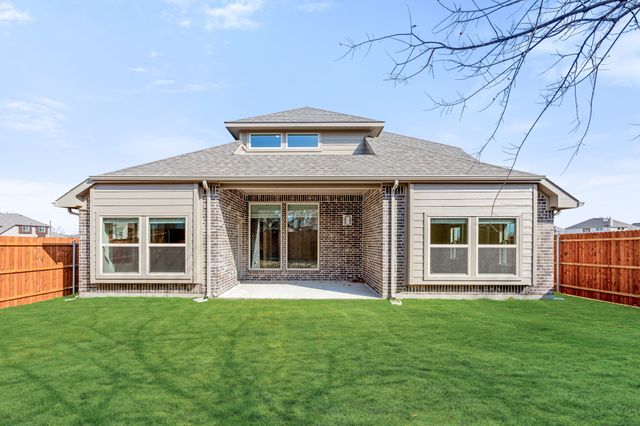 3205 Emerald Trace Drive, Denton, TX 76226