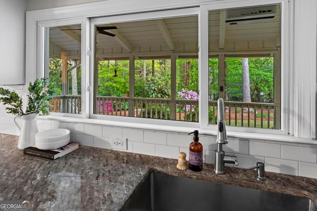 314 Lamplighter Lane SE, Marietta, GA 30067