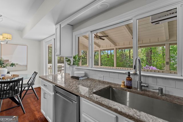 314 Lamplighter Lane SE, Marietta, GA 30067