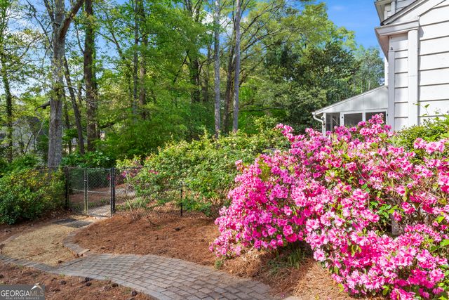 314 Lamplighter Lane SE, Marietta, GA 30067