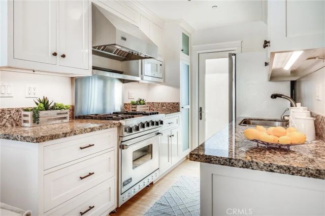 1731 Stanford Avenue, Redondo Beach, CA 90278