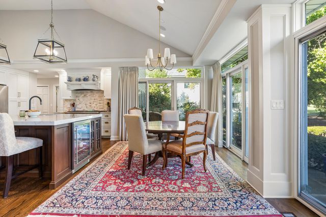 7 Greencroft Drive, Champaign, IL 61821