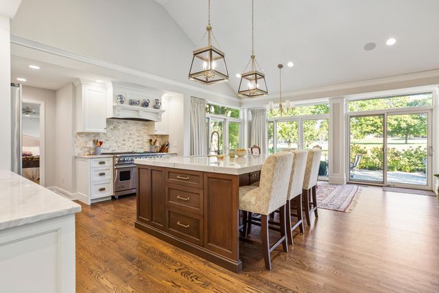 7 Greencroft Drive, Champaign, IL 61821