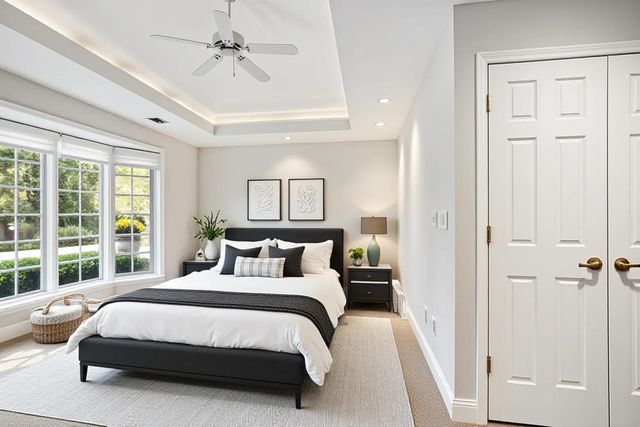 7 Greencroft Drive, Champaign, IL 61821