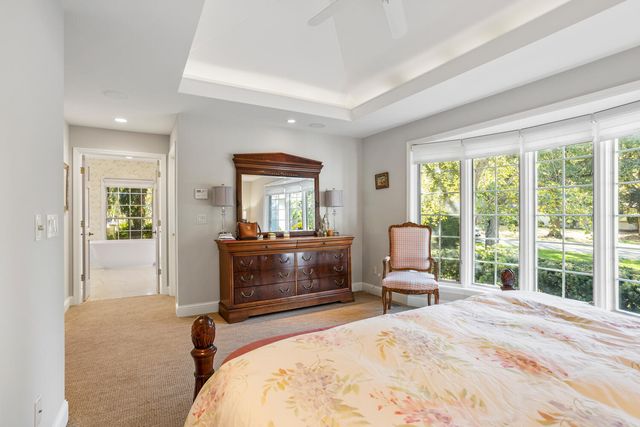 7 Greencroft Drive, Champaign, IL 61821