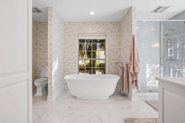 7 Greencroft Drive, Champaign, IL 61821