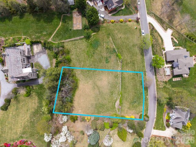 99999 Pine Acre Boulevard 4, Asheville, NC 28804