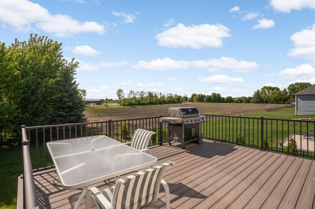 10648 29th Street NE, Saint Michael, MN 55376