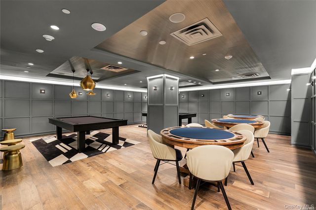 695 Merrick Avenue 331, Westbury, NY 11590