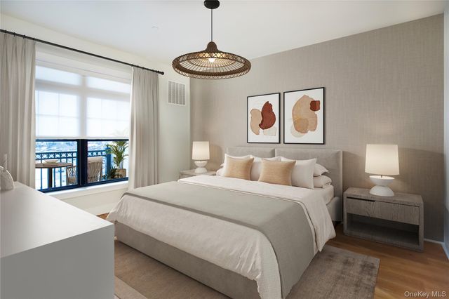 695 Merrick Avenue 331, Westbury, NY 11590