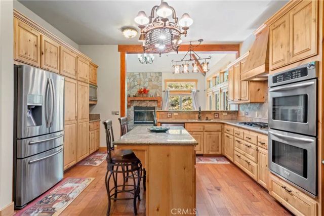 1034 Teakwood, Lake Arrowhead, CA 92352