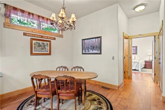 1034 Teakwood, Lake Arrowhead, CA 92352