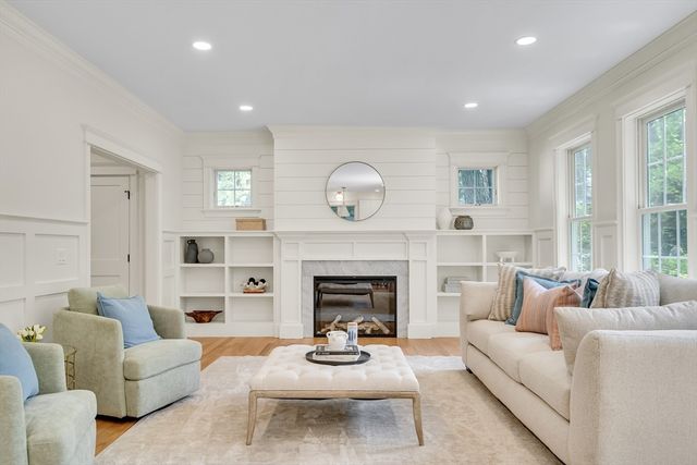 6 Manning, Lexington, MA 02420