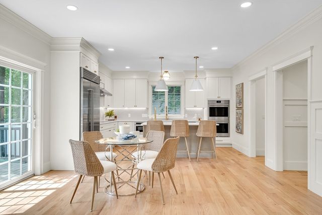 6 Manning, Lexington, MA 02420