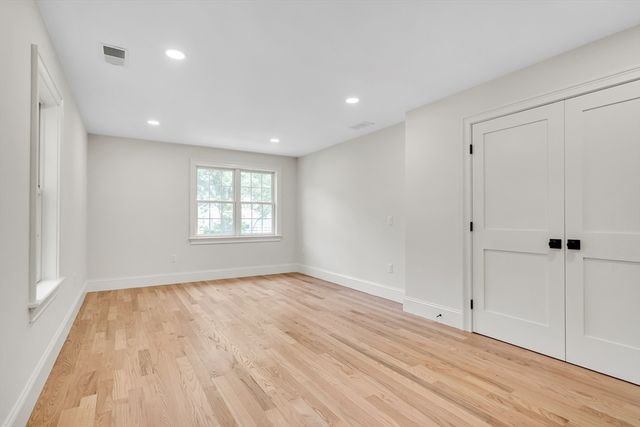 6 Manning, Lexington, MA 02420