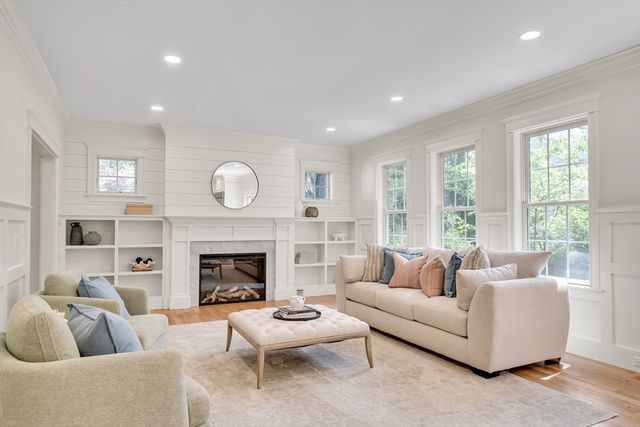 6 Manning, Lexington, MA 02420